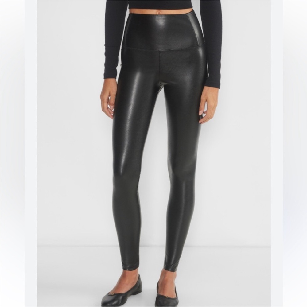 Aritzia - Wilfred ‘Daria’ Leather Leggings